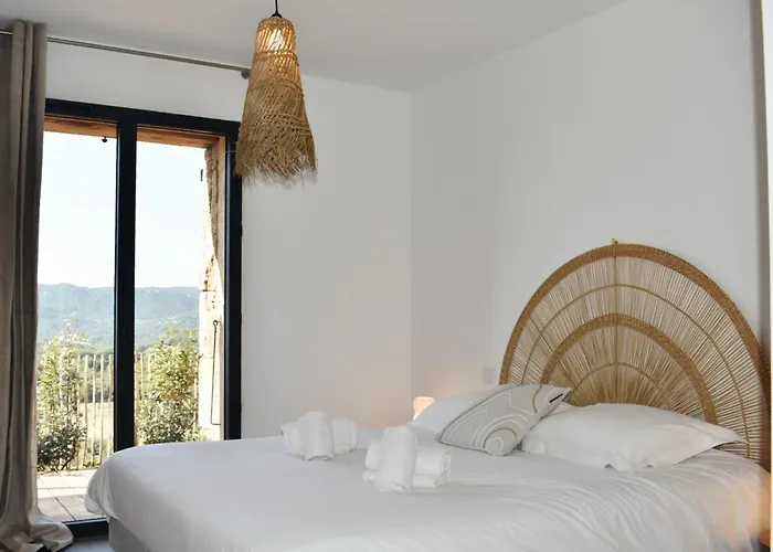 Amandula Bergerie Hyper Cozy *