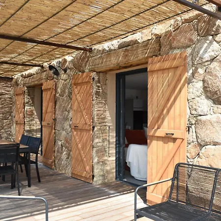 Amandula Bergerie Hyper Cozy